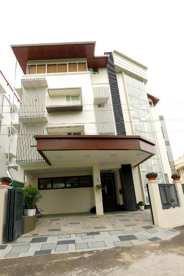 Kira Palace Residency Hotel Ernakulam Zewnętrze zdjęcie